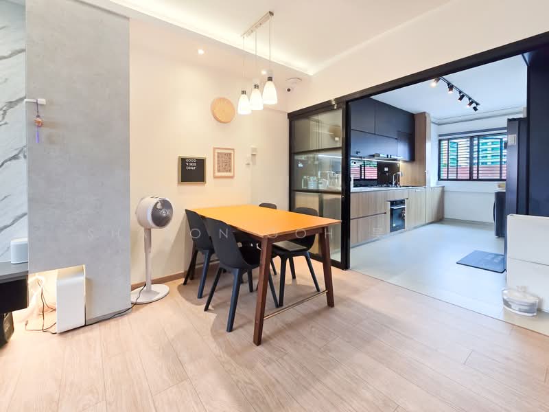 263 Serangoon Central Drive, 263 Serangoon Central Drive, 2 Bedrooms, 688 sqft, HDB Flat For Sale, by Sharon Goh 吴惠资, 500171558 - Dining - PropertyGuru.com.sg