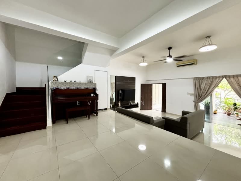 Fudu Park, 59 Lentor Grove, 3 Bedrooms, 2,646 sqft, Terraced House For Rent, by Eve Tang, 500171562 - Living Room - PropertyGuru.com.sg