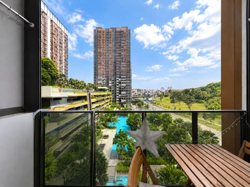 Midwood, 10 Hillview Rise, 1 Bedroom, 484 sqft, Condominium For Sale, by Torance Paul, 500171566 - Balcony - PropertyGuru.com.sg