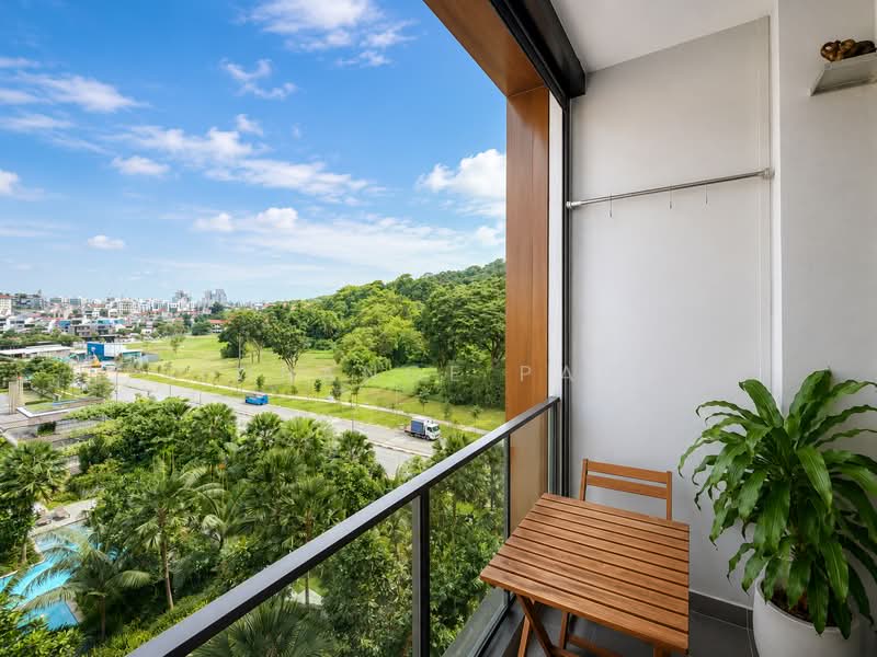 Midwood, 10 Hillview Rise, 1 Bedroom, 484 sqft, Condominium For Sale, by Torance Paul, 500171566 - Balcony - PropertyGuru.com.sg