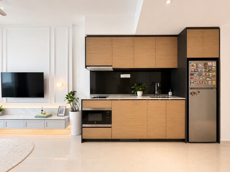 Midwood, 10 Hillview Rise, 1 Bedroom, 484 sqft, Condominium For Sale, by Torance Paul, 500171566 - Kitchen - PropertyGuru.com.sg