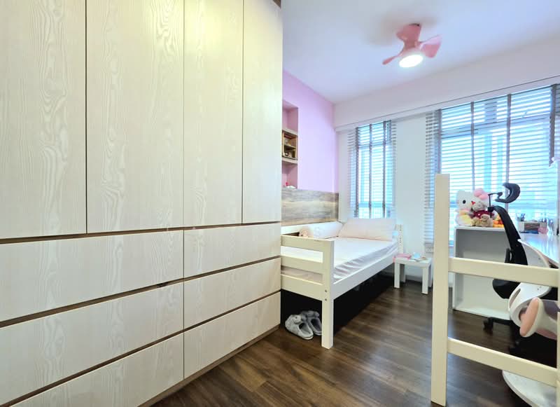 682B Edgedale Plains, 682B Edgedale Plains, 3 Bedrooms, 1,216 sqft, HDB Flat For Sale, by Larry Sng, 500171568 - Bedroom - PropertyGuru.com.sg