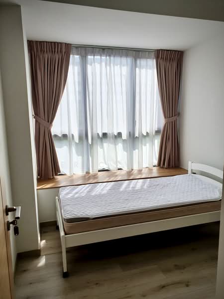 Coco Palms, 25 Pasir Ris Grove, 2 Bedrooms, 743 sqft, Condominium For Rent, by Eric Yeo, 500171569 - Bedroom - PropertyGuru.com.sg