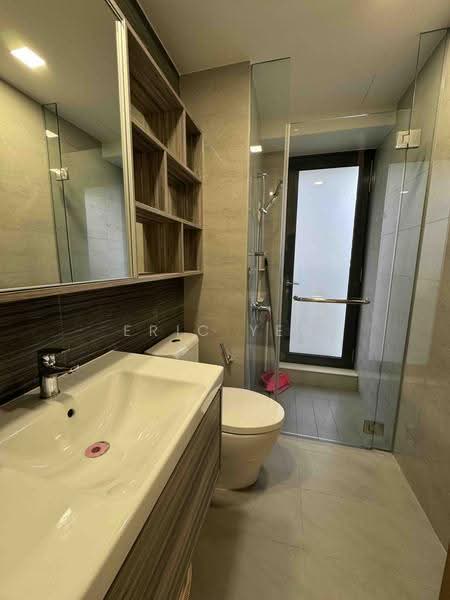 Coco Palms, 25 Pasir Ris Grove, Pasir Ris / Tampines, 2 Bedrooms, 743 sqft, Condominium For Rent, by Eric Yeo, 500171569 - Bathroom - PropertyGuru.com.sg