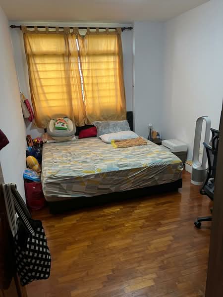 272B Jurong West Street 24, 272B Jurong West Street 24, 3 Bedrooms, 1,100 sqft, HDB Flat For Rent, by Lis Low, 500171575 - Bedroom - PropertyGuru.com.sg