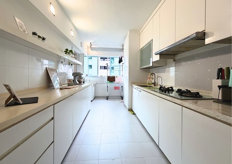 137 Bishan Street 12, 137 Bishan Street 12, 4 Bedrooms, 1,776 sqft, HDB Flat For Sale, by Jason Lee ZY, 500171577 - Kitchen - PropertyGuru.com.sg