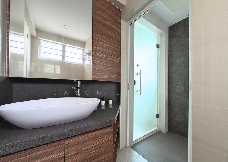 137 Bishan Street 12, 137 Bishan Street 12, 4 Bedrooms, 1,776 sqft, HDB Flat For Sale, by Jason Lee ZY, 500171577 - Bathroom - PropertyGuru.com.sg