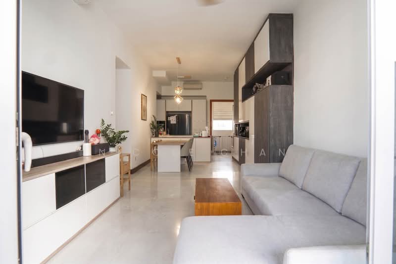Jardin, 968 Dunearn Road, 3 Bedrooms, 1,098 sqft, Condominium For Sale, by Nicole Chan, 500171590 - Living Room - PropertyGuru.com.sg