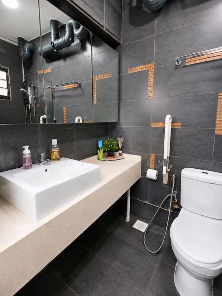 613 Bukit Panjang Ring Road, 613 Bukit Panjang Ring Road, 3 Bedrooms, 1,184 sqft, HDB Flat For Sale, by Mus Taqim, 500171625 - Bathroom - PropertyGuru.com.sg
