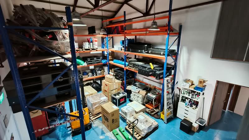 Pasir Panjang Wholesale Centre, 9 Wholesales Centre, 4,300 sqft, Office For Rent, by Chee Li Chun (CHEE), 500171637 - Interior - CommercialGuru.com.sg
