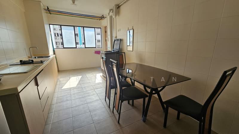 341 Clementi Avenue 5, 341 Clementi Avenue 5, 2 Bedrooms, 700 sqft, HDB Flat For Rent, by Jermaine Tan, 500171639 - Kitchen - PropertyGuru.com.sg