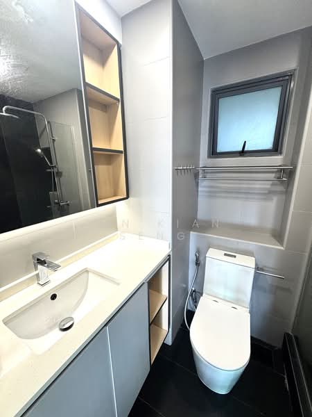 Pinnacle @ Duxton, 1F Cantonment Road, Room Rental, 180 sqft, HDB Flat For Rent, by Tan Kian Seng, 500171649 - Bathroom - PropertyGuru.com.sg