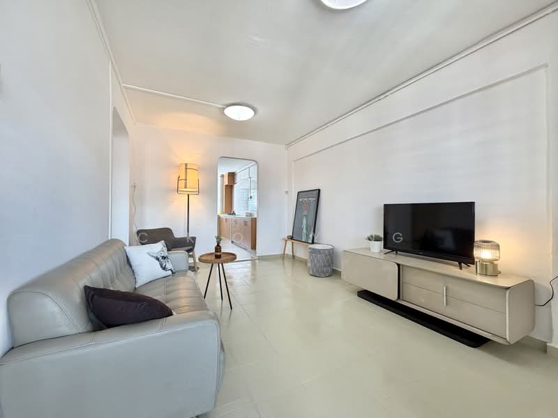 241 Serangoon Avenue 3, 241 Serangoon Avenue 3, 2 Bedrooms, 689 sqft, HDB Flat For Sale, by C K Ow Yong, 500171658 - Living Room - PropertyGuru.com.sg
