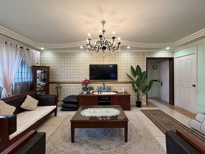 103 Teck Whye Lane, 103 Teck Whye Lane, 3 Bedrooms, 1,302 sqft, HDB Flat For Sale, by Hafiz Nor, 500171660 - Living Room - PropertyGuru.com.sg