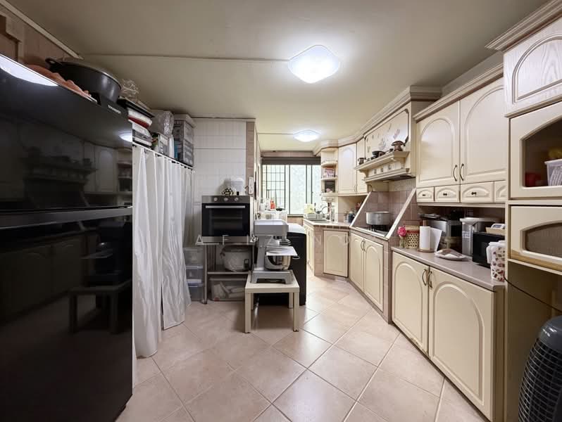 103 Teck Whye Lane, 103 Teck Whye Lane, 3 Bedrooms, 1,302 sqft, HDB Flat For Sale, by Hafiz Nor, 500171660 - Kitchen - PropertyGuru.com.sg