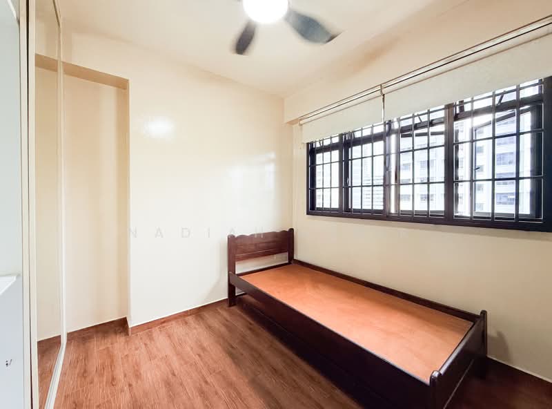 208B Clementi Avenue 6, 208B Clementi Avenue 6, 2 Bedrooms, 732 sqft, HDB Flat For Rent, by Nadiah Nasir, 500171665 - Bedroom - PropertyGuru.com.sg