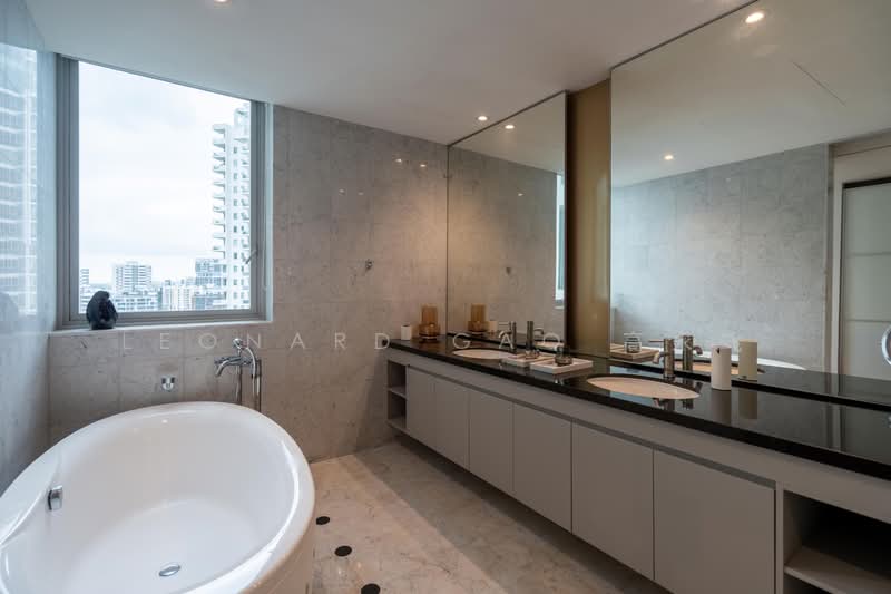 Draycott Eight, 4 Draycott Park, 4 Bedrooms, 2,896 sqft, Condominium For Sale, by Leonard Gao 高永飞, 500171667 - Bathroom - PropertyGuru.com.sg