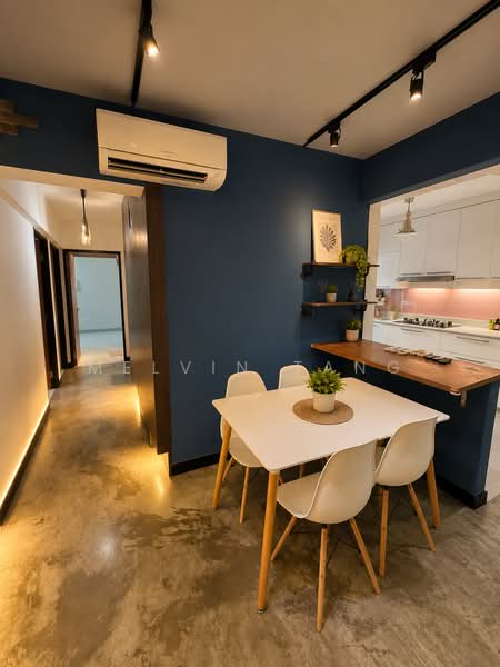 451A Sengkang West Way, 451A Sengkang West Way, 3 Bedrooms, 990 sqft, HDB Flat For Sale, by Melvin Tang, 500171669 - Corridor - PropertyGuru.com.sg