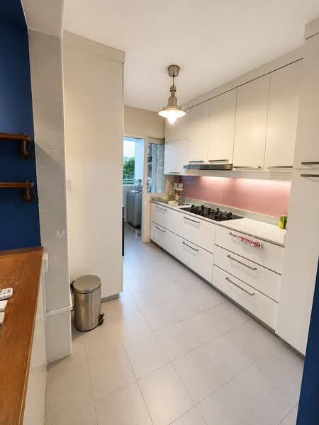 451A Sengkang West Way, 451A Sengkang West Way, 3 Bedrooms, 990 sqft, HDB Flat For Sale, by Melvin Tang, 500171669 - Kitchen - PropertyGuru.com.sg