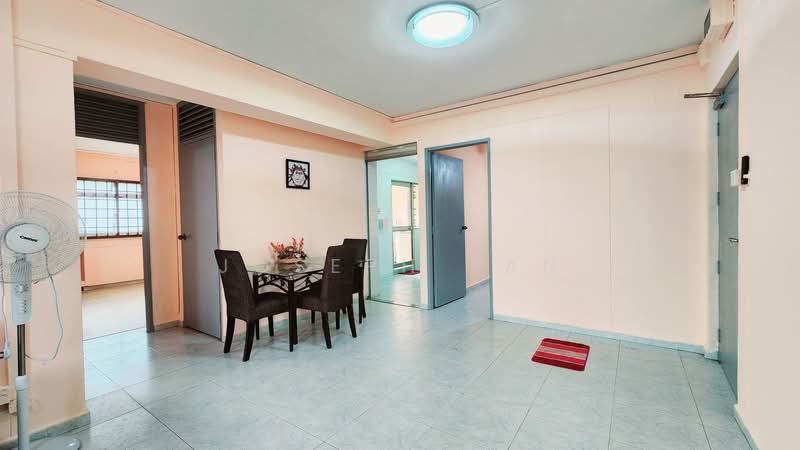 604 Woodlands Drive 42, 604 Woodlands Drive 42, 3 Bedrooms, 1,065 sqft, HDB Flat For Sale, by Joseph Tan, 500171670 - Living Room - PropertyGuru.com.sg