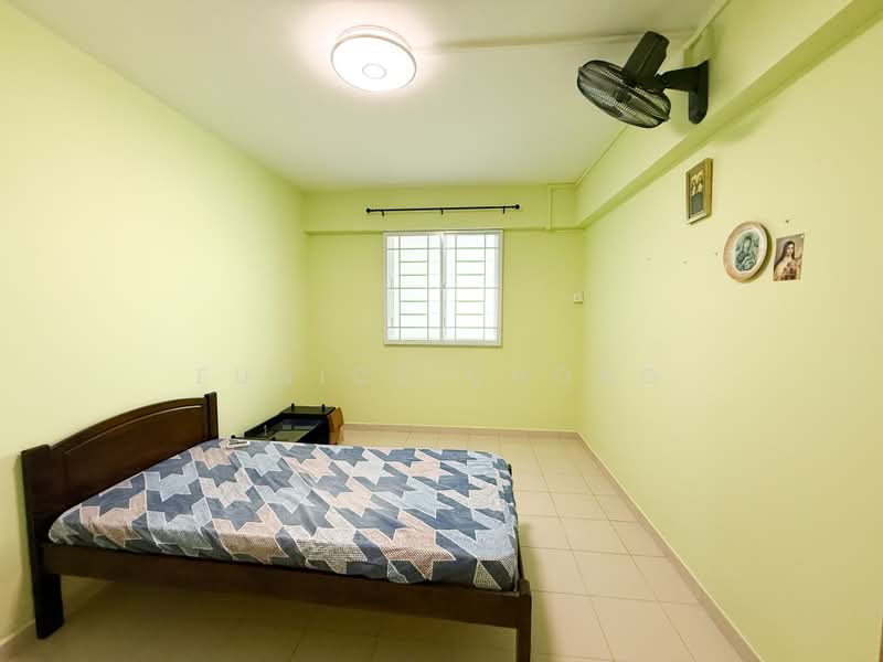 623 Ang Mo Kio Avenue 9, 623 Ang Mo Kio Avenue 9, 2 Bedrooms, 68 sqft, HDB Flat For Rent, by Eunice Chong, 500171674 - Bedroom - PropertyGuru.com.sg