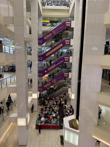 Lucky Plaza, 304 Orchard Road, 398 sqft, Mall Shop For Sale, by Remus Lim, 500171676 - Interior - CommercialGuru.com.sg