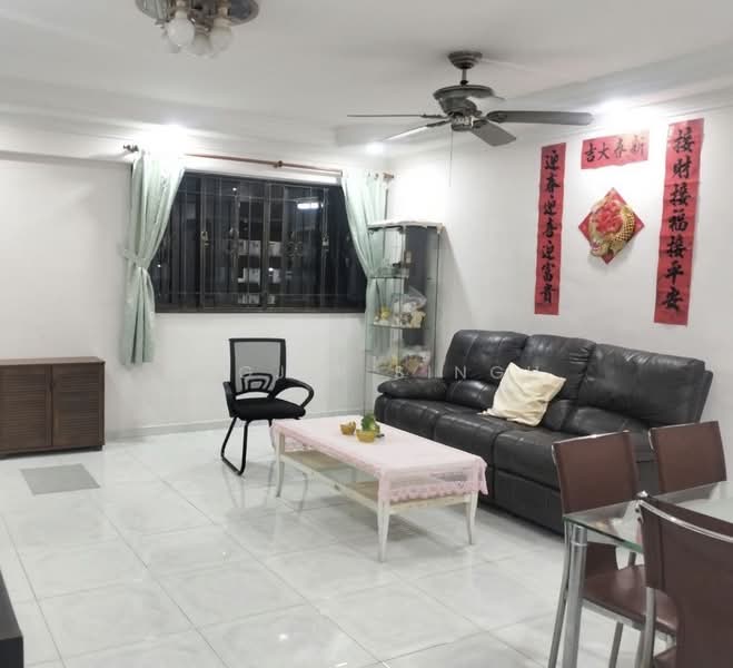 640 Ang Mo Kio Avenue 6, 640 Ang Mo Kio Avenue 6, 3 Bedrooms, 980 sqft, HDB Flat For Rent, by JAGJIT SINGH, 500171678 - Living Room - PropertyGuru.com.sg
