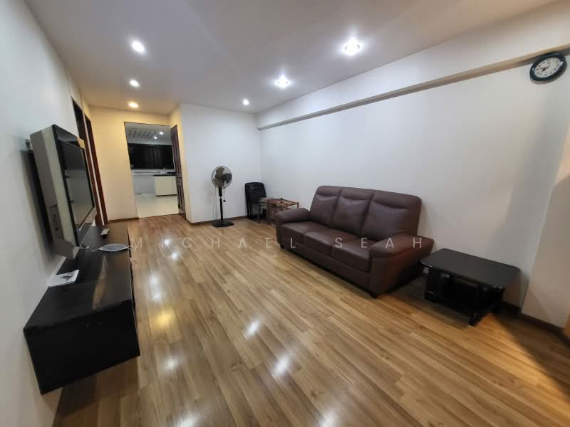 689 Hougang Street 61, 689 Hougang Street 61, Room Rental, 120 sqft, HDB Flat For Rent, by Michael Seah, 500171687 - Living Room - PropertyGuru.com.sg