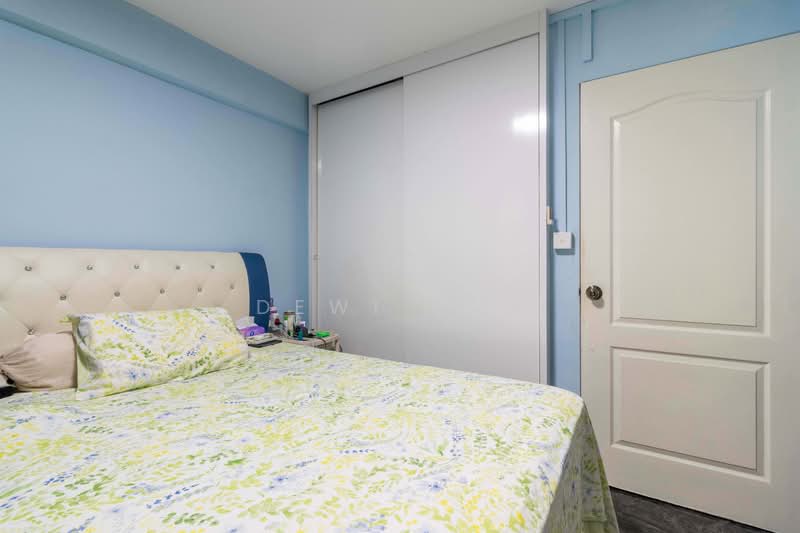 58 Marine Terrace, 58 Marine Terrace, 3 Bedrooms, 700 sqft, HDB Flat For Sale, by Dewi Tan, 500171689 - Bedroom - PropertyGuru.com.sg