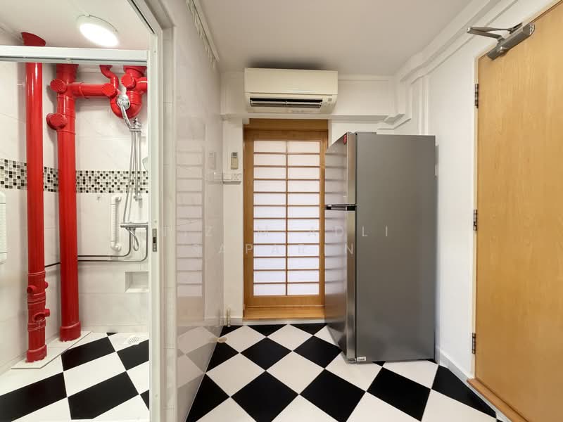 200 Toa Payoh North, 200 Toa Payoh North, 3 Bedrooms, 936 sqft, HDB Flat For Sale, by Nizam Adli Saparin, 500171690 - Bathroom - PropertyGuru.com.sg