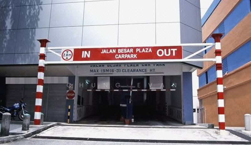 Jalan Besar Plaza, 101 Kitchener Road, 1,356 sqft, Other Retail For Rent, by Chung Evan, 500171694 - Car Park - CommercialGuru.com.sg