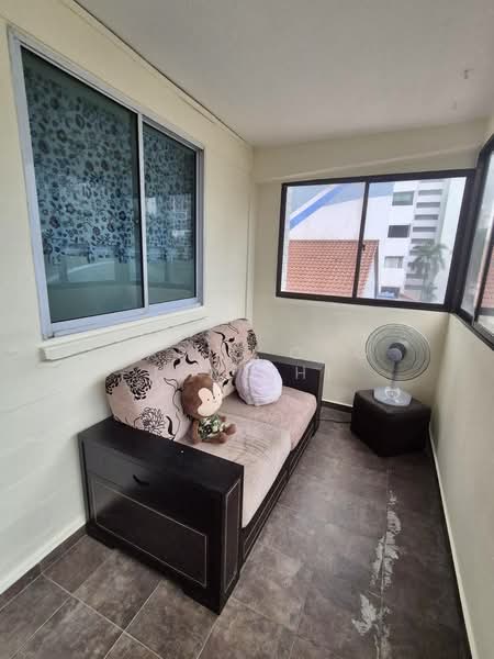 44 Bendemeer Road, 44 Bendemeer Road, 2 Bedrooms, 807 sqft, HDB Flat For Rent, by Mario Ong Jun Zhi, 500171718 - Balcony - PropertyGuru.com.sg