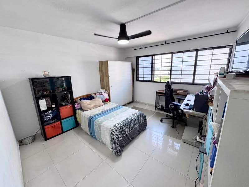 52 Teban Gardens Road, 52 Teban Gardens Road, 3 Bedrooms, 1,302 sqft, HDB Flat For Sale, by Phoebe Ang, 500171722 - PropertyGuru.com.sg