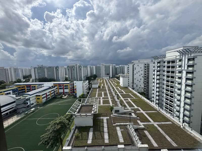 604 Jurong West Street 62, 604 Jurong West Street 62, 3 Bedrooms, 1,237 sqft, HDB Flat For Sale, by Josephine Ong, 500171730 - Exterior - PropertyGuru.com.sg