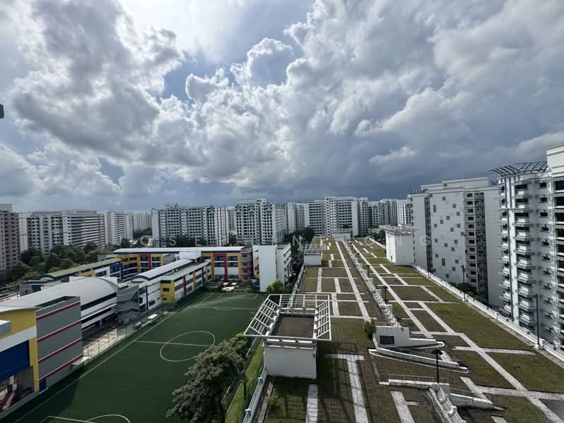604 Jurong West Street 62, 604 Jurong West Street 62, 3 Bedrooms, 1,237 sqft, HDB Flat For Sale, by Josephine Ong, 500171730 - Exterior - PropertyGuru.com.sg