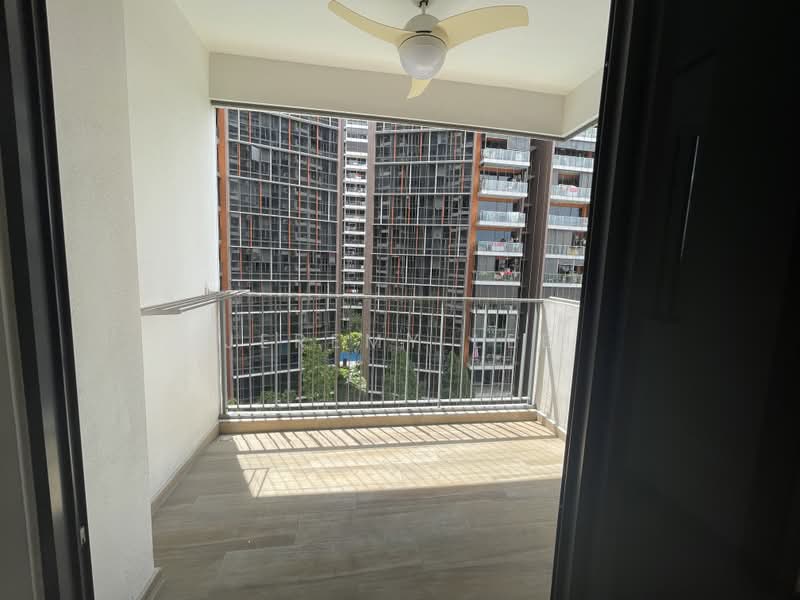 Sims Urban Oasis, 2 Sims Drive, 2 Bedrooms, 667 sqft, Condominium For Rent, by Jeremy Lee, 500171741 - Balcony - PropertyGuru.com.sg