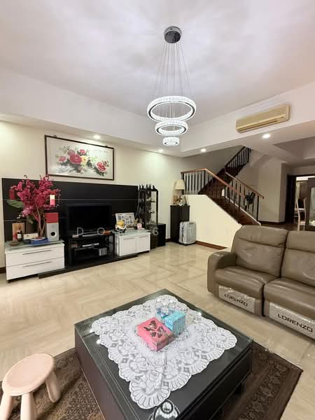 Bedok, Bedok place, 5 Bedrooms, 3,277 sqft, Terraced House For Rent, by Doris Tey, 500171747 - Living Room - PropertyGuru.com.sg