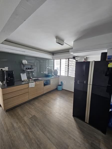 Lucky Plaza, 304 Orchard Road, Room Rental, 80 sqft, Apartment For Rent, by Jacky Quek, 500171753 - Kitchen - PropertyGuru.com.sg
