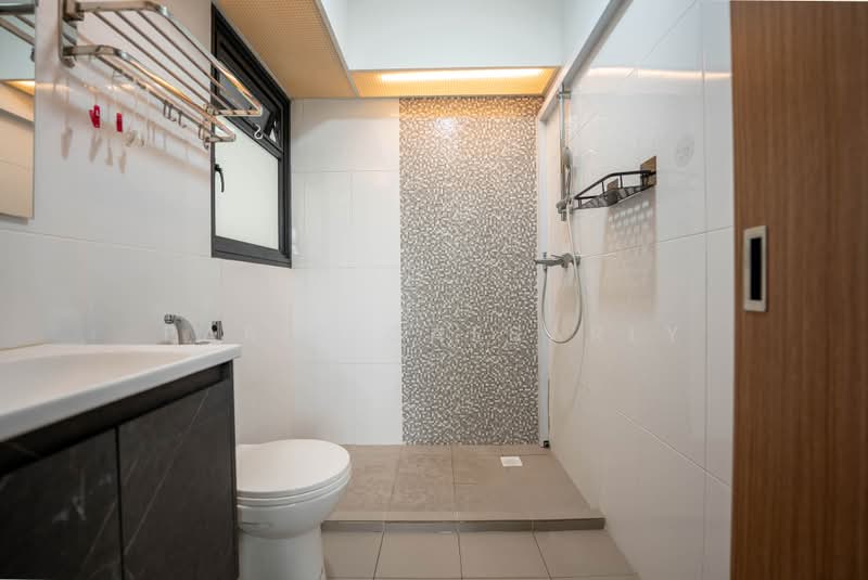 101A Bidadari Park Drive, 101A Bidadari Park Drive, 2 Bedrooms, 732 sqft, HDB Flat For Sale, by Pariz Caesarly, 500171754 - Bathroom - PropertyGuru.com.sg