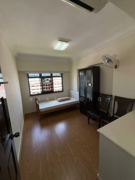985A Buangkok Crescent, 985A Buangkok Crescent, 3 Bedrooms, 915 sqft, HDB Flat For Sale, by Ryan Wong, 500171757 - Bedroom - PropertyGuru.com.sg