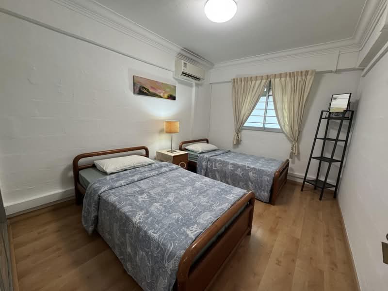 319 Clementi Avenue 4, 319 Clementi Avenue 4, 2 Bedrooms, 721 sqft, HDB Flat For Rent, by Cleo Lee, 500171767 - Bedroom - PropertyGuru.com.sg