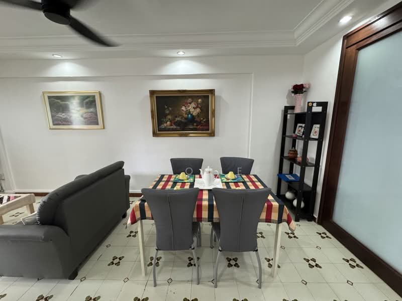 319 Clementi Avenue 4, 319 Clementi Avenue 4, 2 Bedrooms, 721 sqft, HDB Flat For Rent, by Cleo Lee, 500171767 - Dining Room - PropertyGuru.com.sg