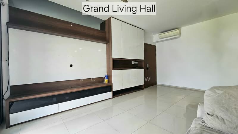 The Visionaire, 174 Canberra Drive, 3 Bedrooms, 980 sqft, Executive Condominium For Sale, by Roy Low, 500171773 - Living Room - PropertyGuru.com.sg