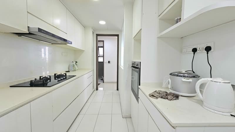 The Visionaire, 174 Canberra Drive, 3 Bedrooms, 980 sqft, Executive Condominium For Sale, by Roy Low, 500171773 - Kitchen - PropertyGuru.com.sg