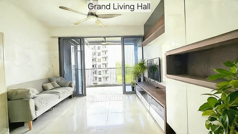 The Visionaire, 174 Canberra Drive, 3 Bedrooms, 980 sqft, Executive Condominium For Sale, by Roy Low, 500171773 - Living Room - PropertyGuru.com.sg