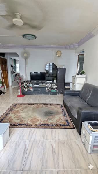 101 Serangoon North Avenue 1, 101 Serangoon North Avenue 1, 3 Bedrooms, 979 sqft, HDB Flat For Sale, by Frank Choo, 500171779 - Living Room - PropertyGuru.com.sg