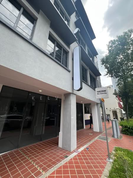 F n B unit at North Canal Road ! With Exhaust and Grease Trap . No Takeover Fees, , 1,906 sqft, Food & Beverage For Rent, by Kelvin Ng, 500171783 - Exterior - CommercialGuru.com.sg