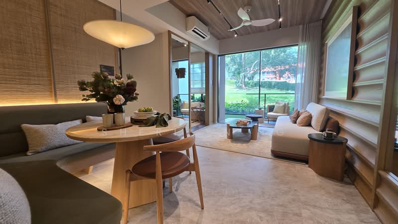 Dunearn House, 760 Dunearn Road, 3 Bedrooms, 1,001 sqft, Condominium For Sale, by Sherilyn Ng, 500171786 - Living Room - PropertyGuru.com.sg
