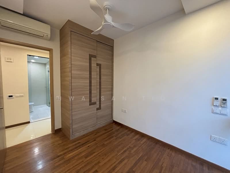 The Tampines Trilliant, 31 Tampines Central 7, 3 Bedrooms, 1,012 sqft, Executive Condominium For Rent, by Hwa San TIO, 500171793 - Bedroom - PropertyGuru.com.sg