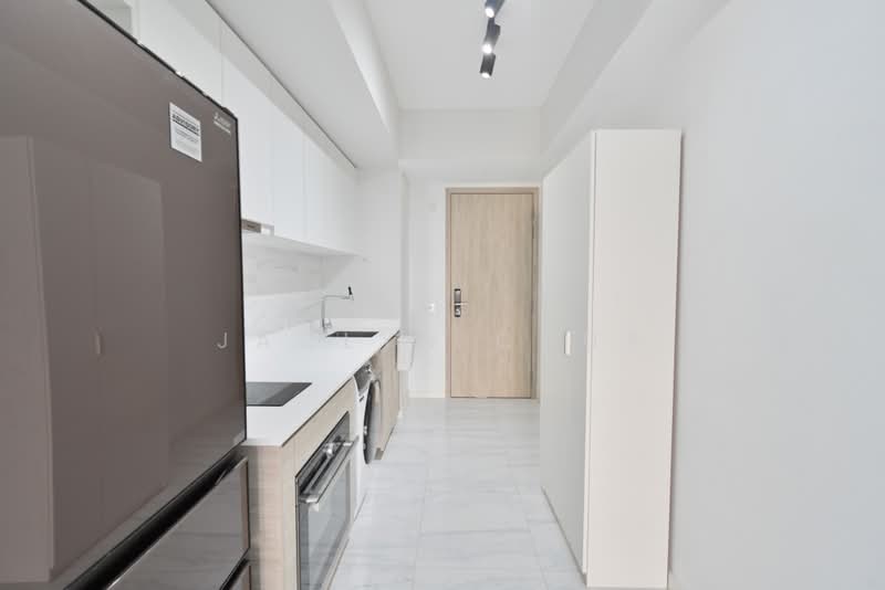 The Alps Residences, 105 Tampines Street 86, 2 Bedrooms, 689 sqft, Condominium For Sale, by Jaclyn Chua, 500171797 - Kitchen - PropertyGuru.com.sg